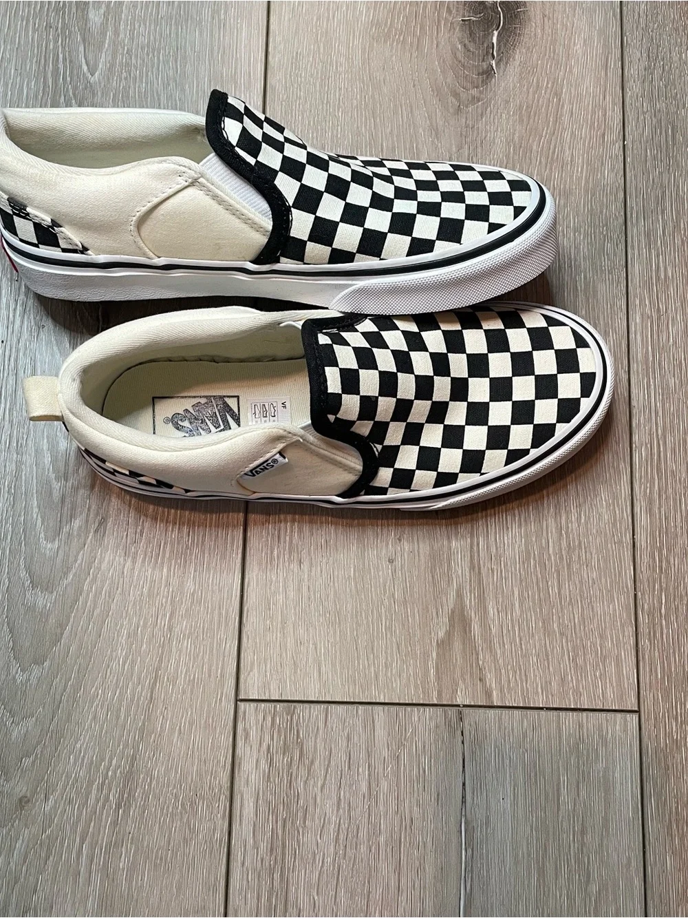 Vans level up
